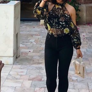 Forever 21 top, size s, black